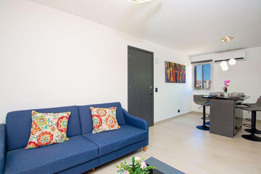 Vacay Condo Walk To The Beach Restaurants & Clubs Cabo San Lucas Bagian luar foto